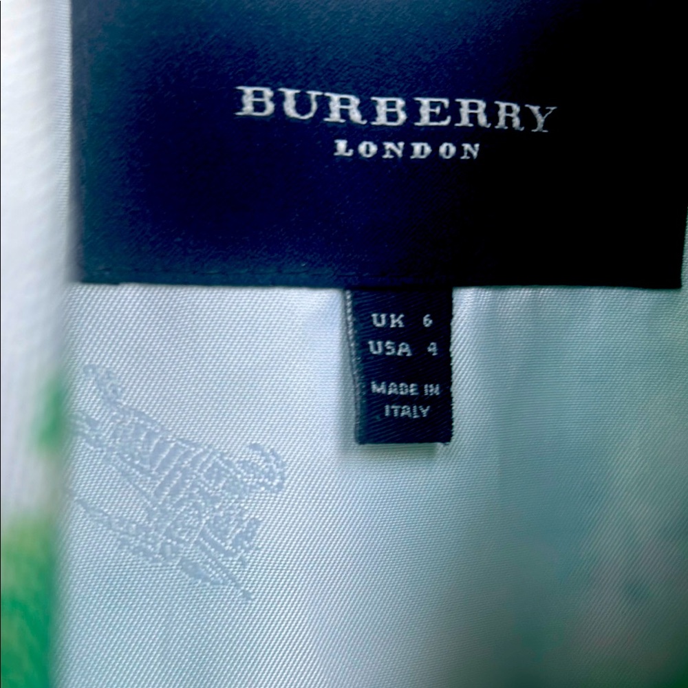 Burberry Green and White Blazer for Work